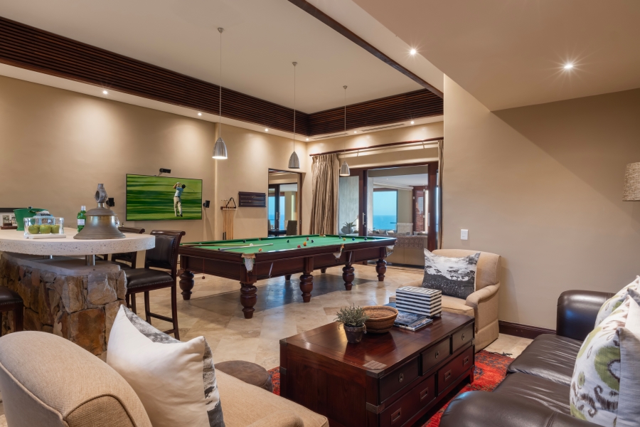 6 Bedroom Property for Sale in Pezula Private Estate Western Cape
